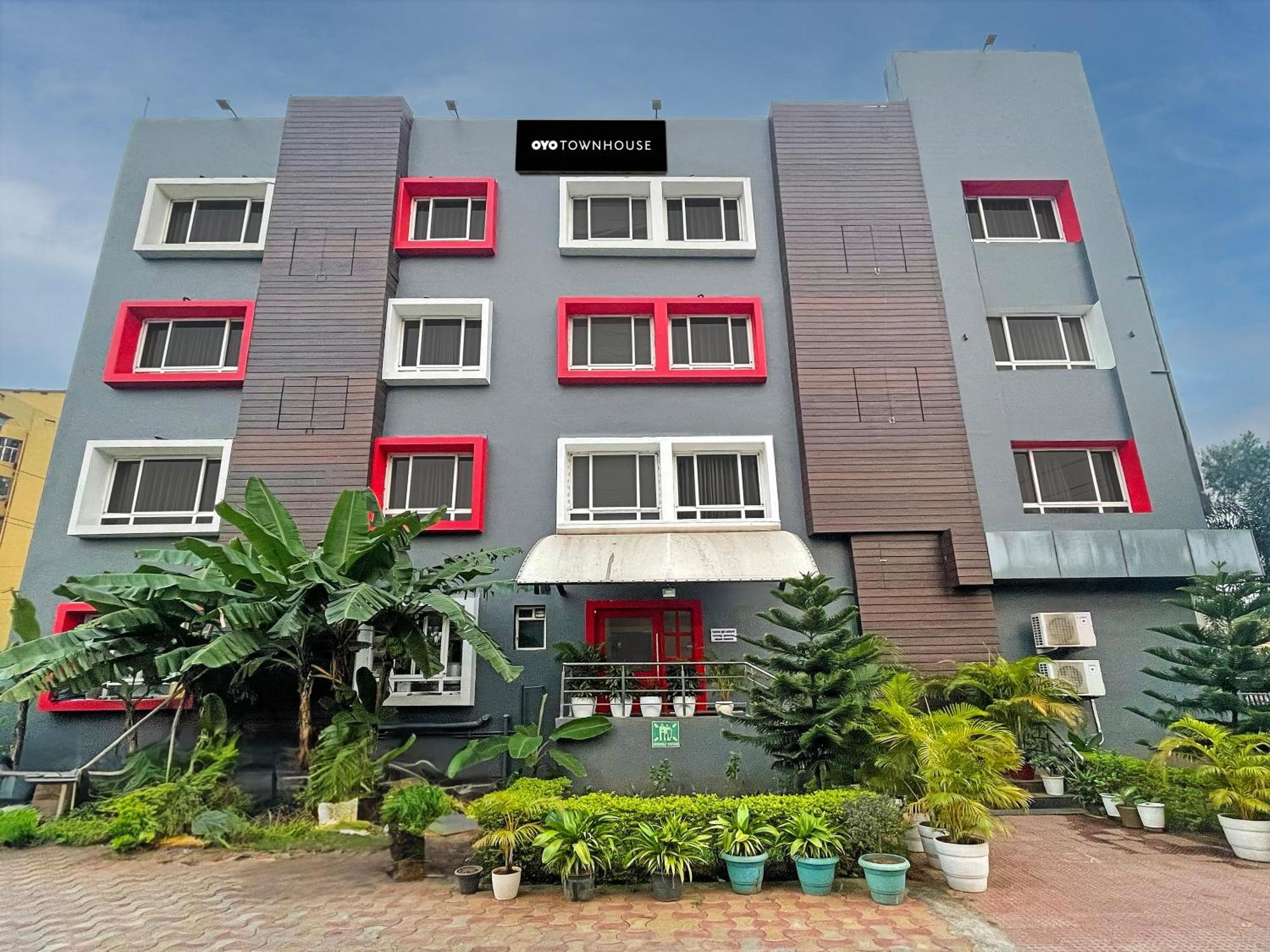 Super Townhouse Swain Heritage 布巴内什瓦尔 外观 照片