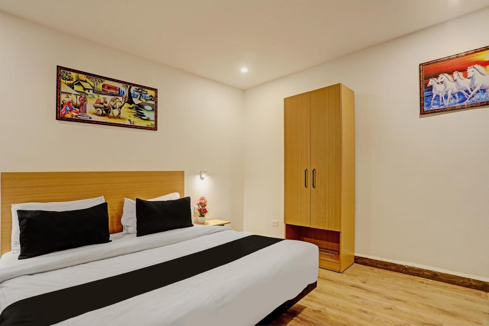 Super Townhouse Swain Heritage 布巴内什瓦尔 外观 照片